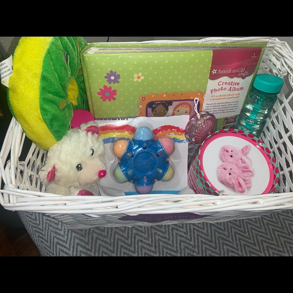 Gift basket